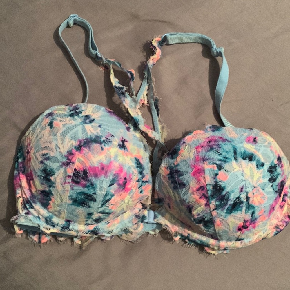 Pretty racer back Bra *Last Call, taking down